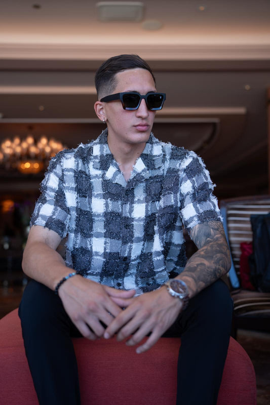 White G AVR COLLECTION